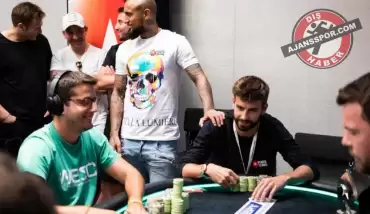 Vidal ve Pique, poker partisinde yaklaşık 500 bin Euro kazandı