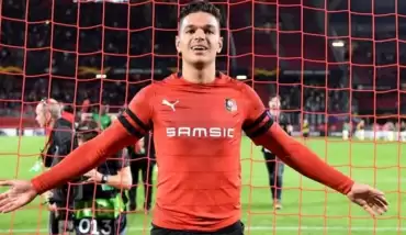 Ben Arfa'nın Fenerbahçe'ye imza atması bekleniyor