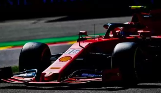 Belçika'da pole pozisyonu Leclerc'in