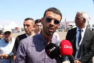 Kenan Sofuoğlu, genç motosikletçilerle buluştu