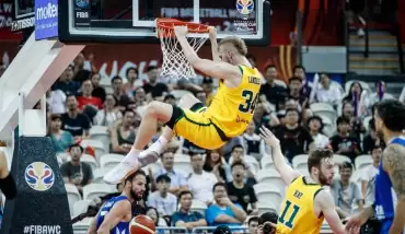 Çekya'yı mağlup eden Avustralya, yarı finalde İspanya'nın rakibi oldu