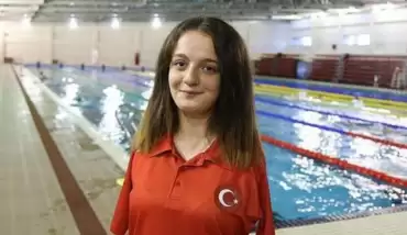 Dünya Paralimpik Yüzme Şampiyonası'nda 3 sporcumuz finale kaldı!