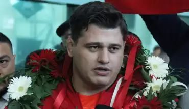 Rıza Kayaalp: "Umarım olimpiyat şampiyonu olmuş bir şekilde bu işi noktalarım"