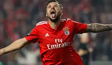 Benfica 90'da attığı golle deplasmanda kazandı!