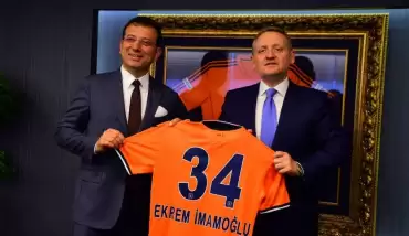 Ekrem İmamoğlu'ndan İstanbul Başakşehir Futbol Kulübüne ziyaret