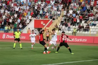 Kahramanmaraşspor, Fatih Karagümrük’e 4-1 mağlup oldu