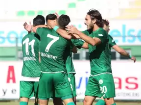 Sivas Belediyespor sahasında Uşakspor’u 3-2 mağlup etti