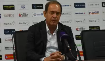 Denizlispor'da Yücel İldiz görüşme odasına!