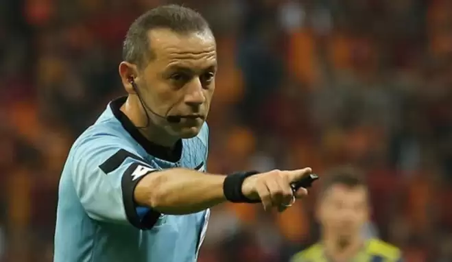 Cüneyt Çakır'a UEFA'dan kritik görev!