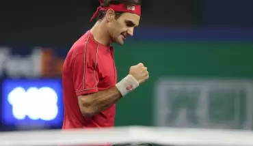 Federer'den Şanghay Masters'a erken veda