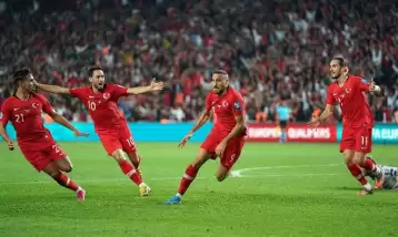 Kadıköy’de bin 796 gün sonra milli heyecan