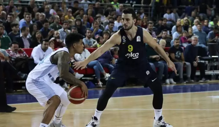 Fenerbahçe Beko, Türk Telekom'u 59-75 mağlup etti