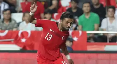 F.Bahçe'ye sürpriz sol bek! Umut Meraş...