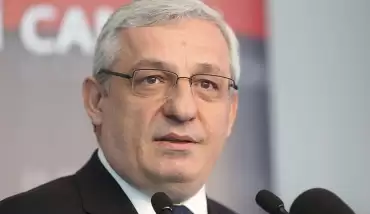 Paris Büyükelçisi Musa'dan ay yıldızlı futbolculara destek