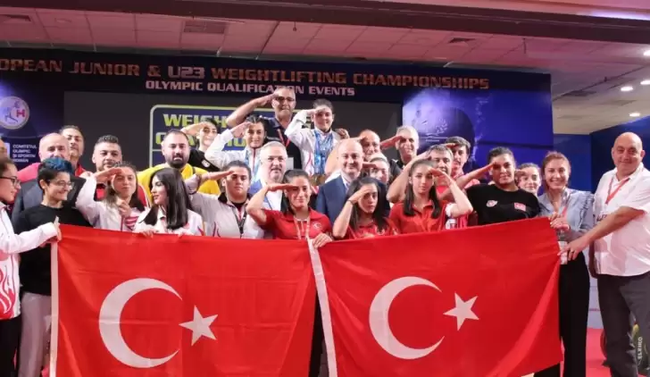 Ayşegül Çakın, Avrupa şampiyonu!