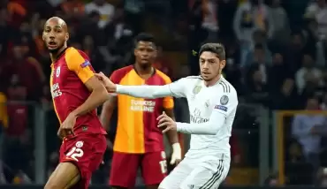 Nzonzi cezalı duruma düştü