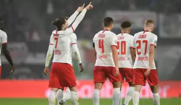 RB Leipzig, sahasında Zenit'i devirdi! 2-1