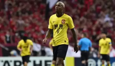 Talisca, Çin basınının gündeminde: "Sistemi bozuyor..."