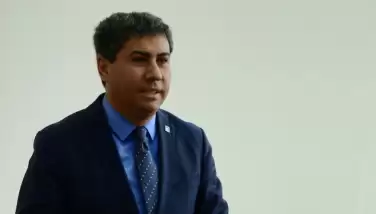 Denizlispor'da kriz bitmiyor: Başkan yardımcısı istifa etti