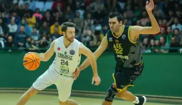 Teksüt Bandırma, sahasında AEK'ya mağlup oldu