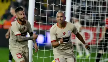 Feghouli: "Takım olarak olumlu işler yaptık"