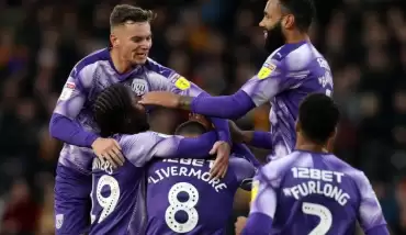 Slaven Bilic'in takımı Championship'te zirveye yerleşti!