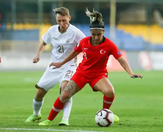 Türkiye, Ukrayna'ya 4-0 mağlup oldu