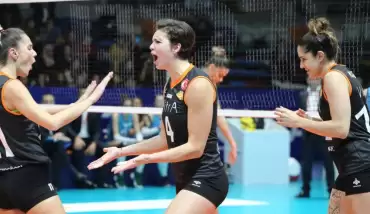 Eczacıbaşı VitrA, deplasmanda PTT'yi 3-0 yendi