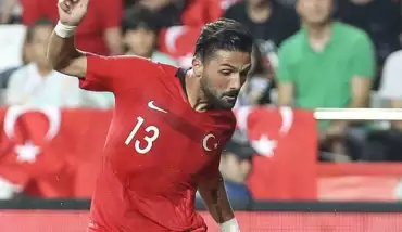 İzlanda maçında yıldızı parladı! Umut Meraş topla en çok buluşan..