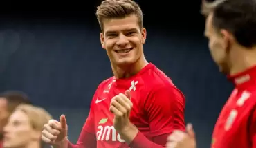 Alexander Sörloth şov yaptı, Norveç farklı kazandı! 4-0