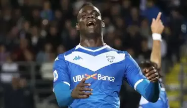 Balotelli antrenmandan kovuldu