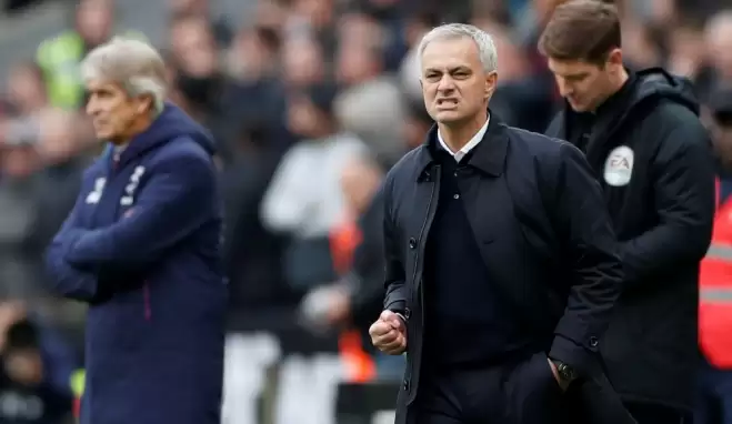 Jose Mourinho ilk gole böyle sevindi