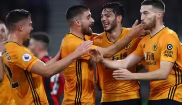 Wolves deplasmanda 2 golle kazandı