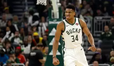 Antetokounmpo, Utah potasını ateşe verdi!