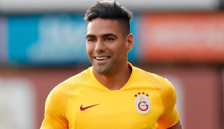 Falcao'dan Galatasaray'a şok haber!