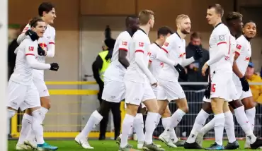 RB Leipzig maç fazlasıyla lider