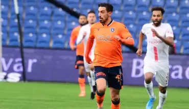 İrfan Can Kahveci 150. lig maçına çıktı!