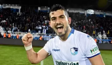 Erzurumspor taraftarı ile Emrah Başsan arasında gerginlik!