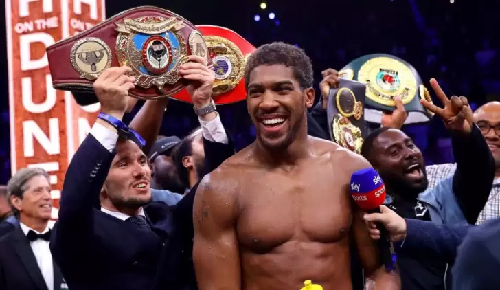 Anthony Joshua, Andy Ruiz'den kemerlerini geri aldı!