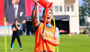 Joao Periara'dan attığı basket sonrası Ronaldo benzetmesi