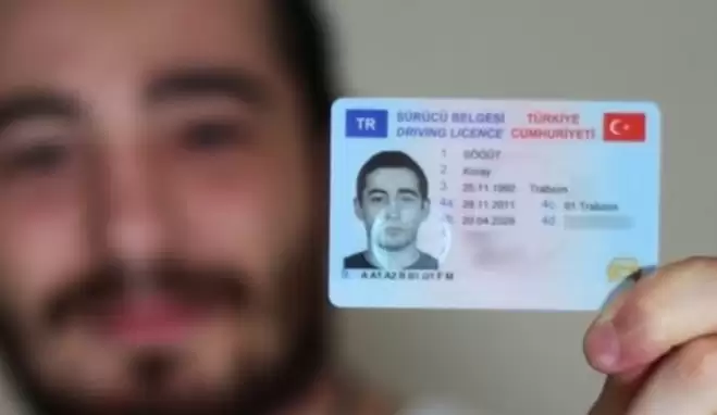 Ehliyet değiştirme süresi ne kadar? 