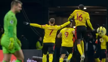 Watford küme düşme hattını karıştırdı