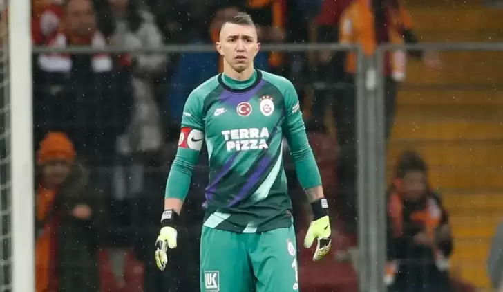 "Kariyerimi Galatasaray'da bitirmek istiyorum"