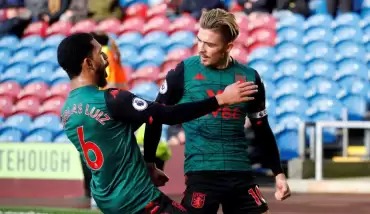 Aston Villa'dan kaptanına yeni sözleşme