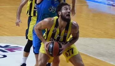 Lauvergne'in Fenerbahçe Beko'daki durumu netleşti