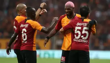 Galatasaray'da flaş gelişme: "Ben de ayrılmak istiyorum"