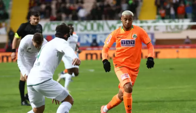 Hasan Çavuşoğlu Welinton için konuştu! 'Resmi teklif almadık'