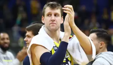 Fenerbahçe Beko'ya bir şok daha! Vesely....