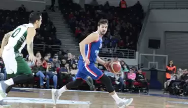 Anadolu Efes, deplasmanda OGM Ormanspor'u 79-68 yendi
