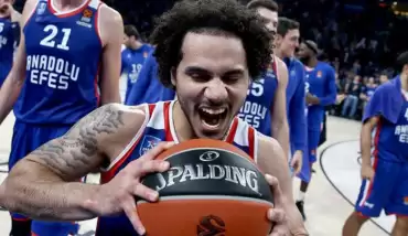Shane Larkin: ''Basketbolun hızlılığı beni çok etkiledi ''
